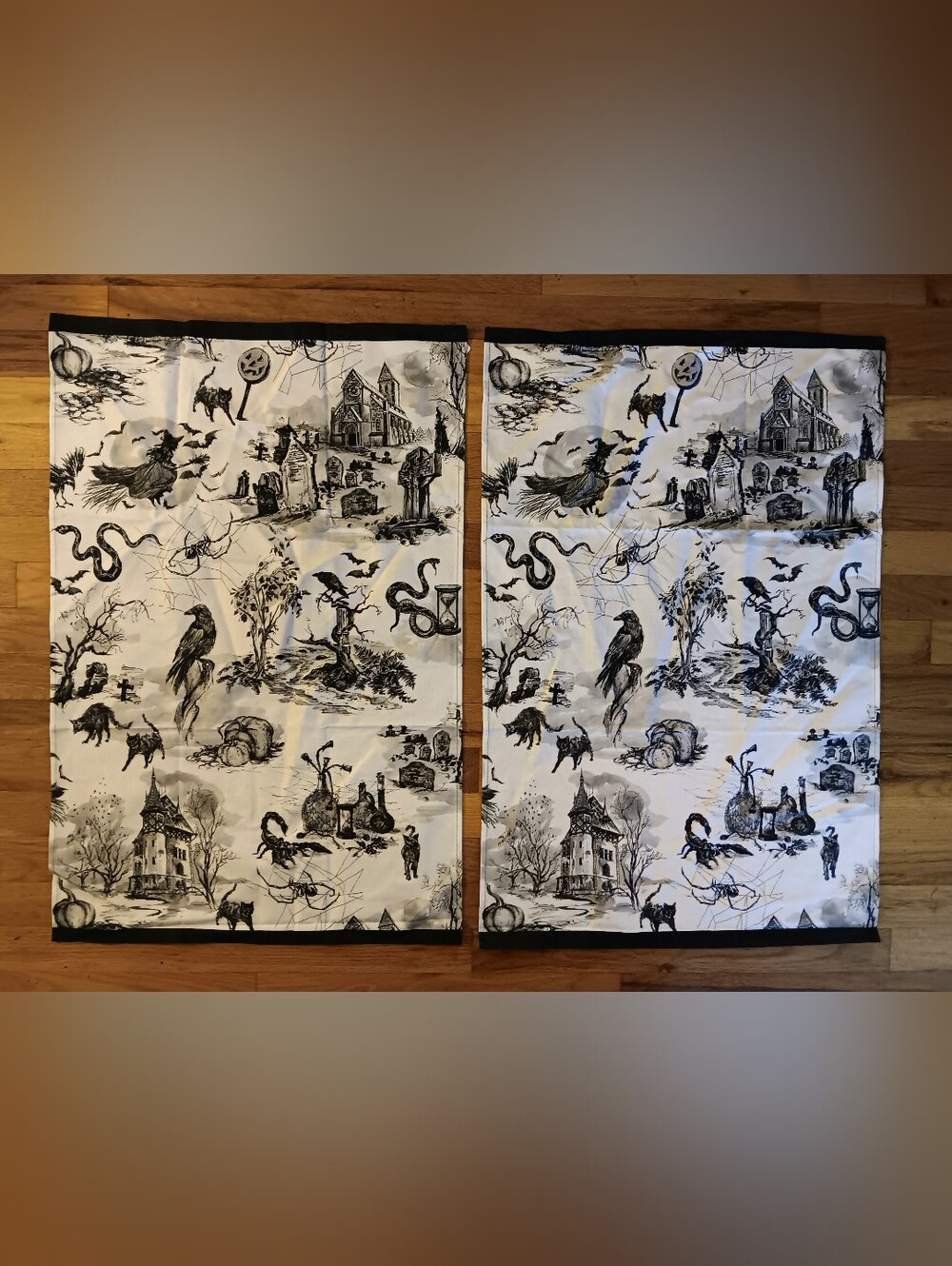 New Williams-Sonoma Spooky Soiree Kitchen Tea Towels Set/2 Halloween witch snake